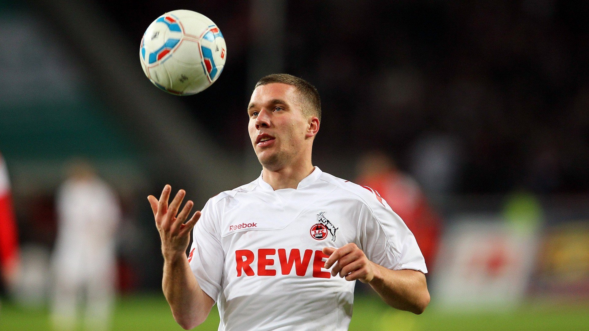 九游app下载-国家队备战重要赛事强化体能训练和技术配合，国家队体能测试谁提出的